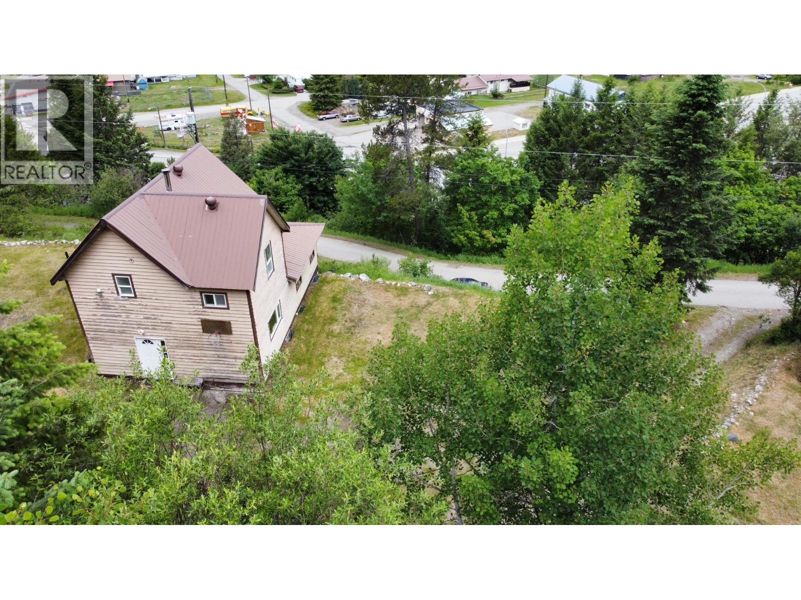 456 Long Lake Avenue, Greenwood
