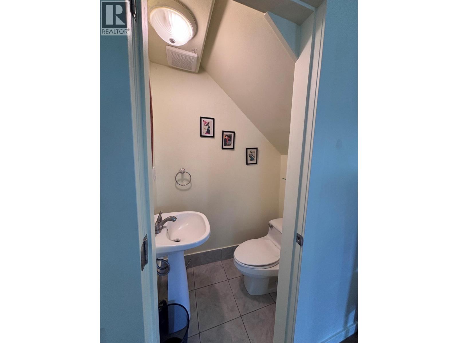 456 Long Lake Avenue - 30