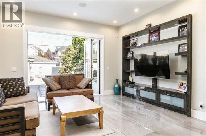 7488 CARTIER STREET, Vancouver
