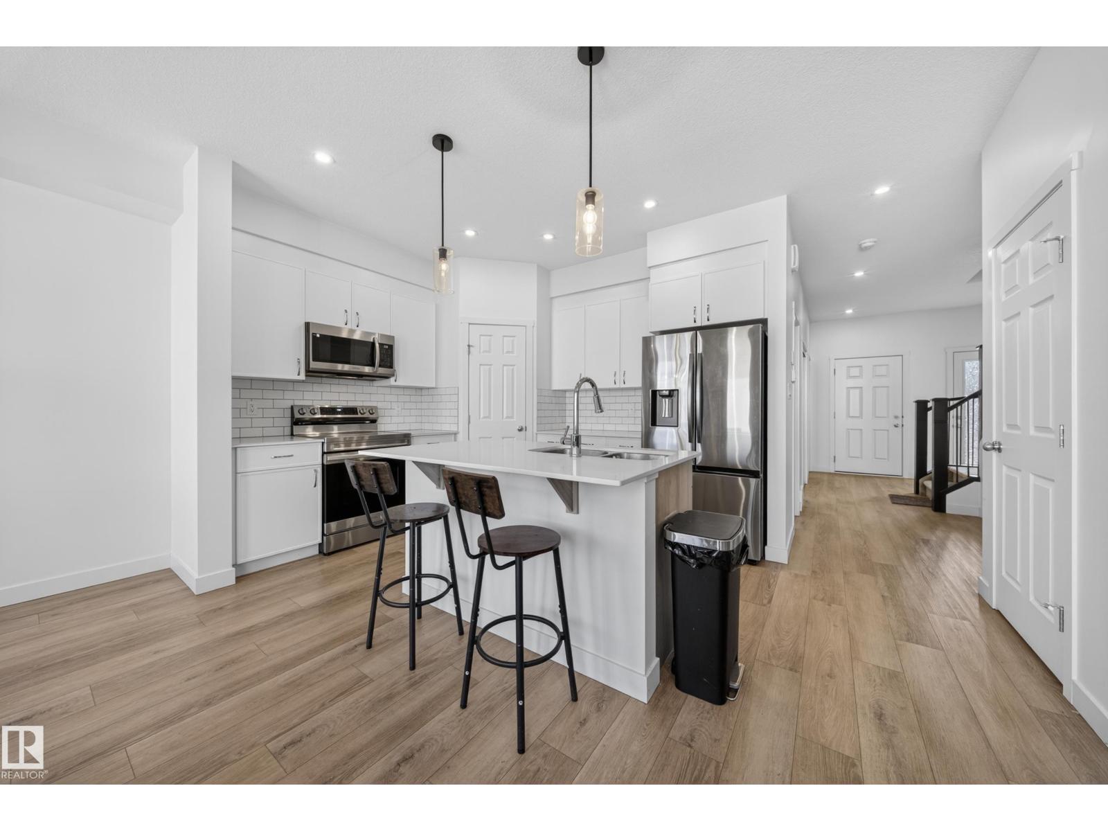1684 12 ST NW — photo 23