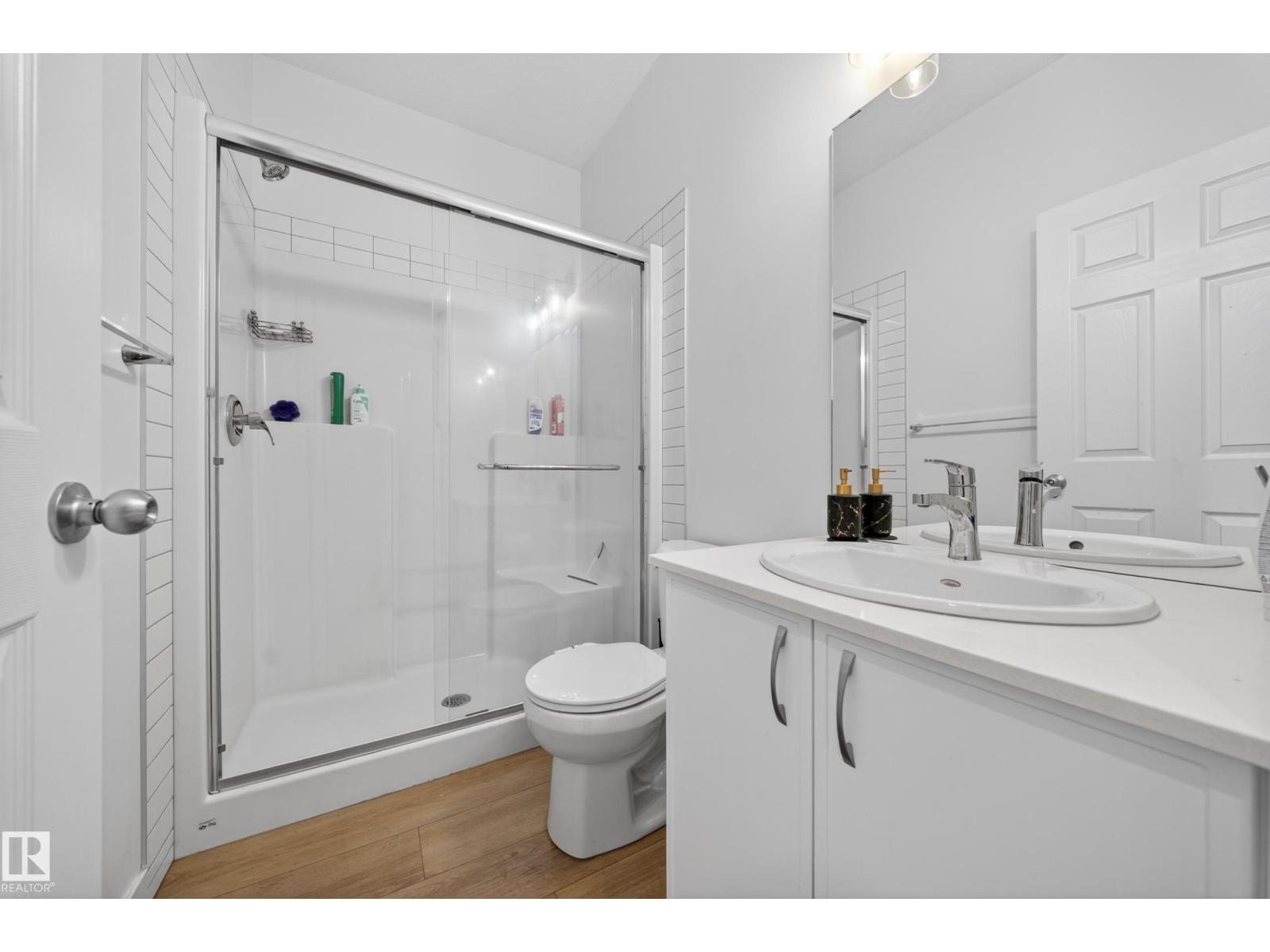 1684 12 ST NW — photo 8