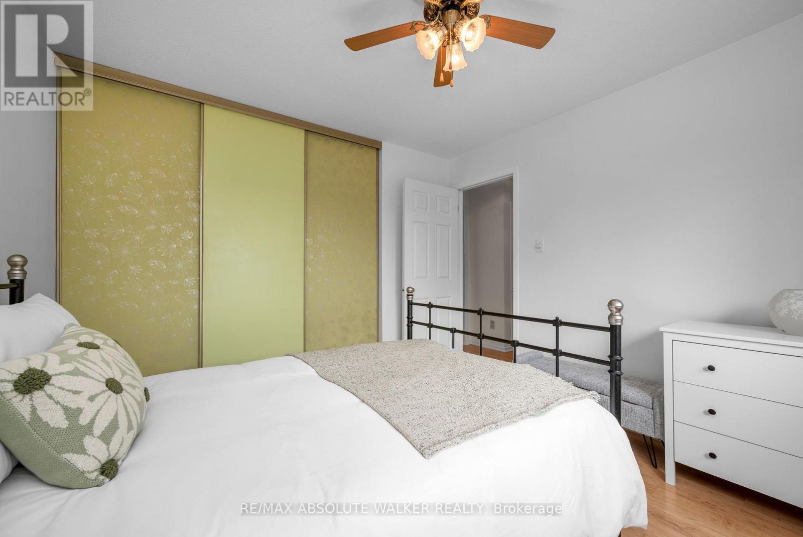 14 INWOOD DRIVE - 22