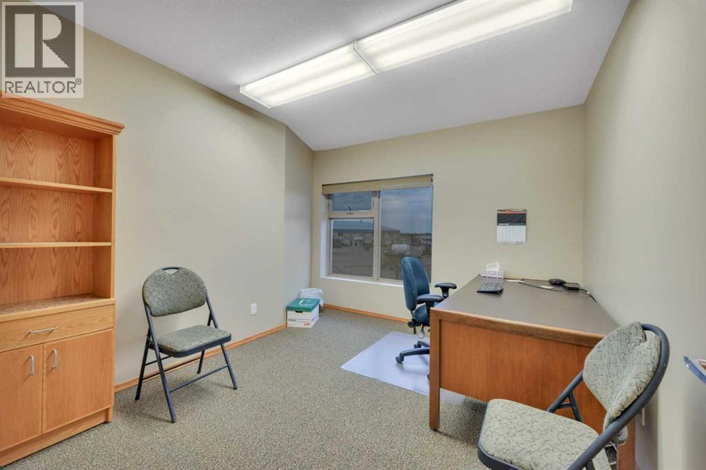7, 7471 Edgar Industrial Bend — photo 14