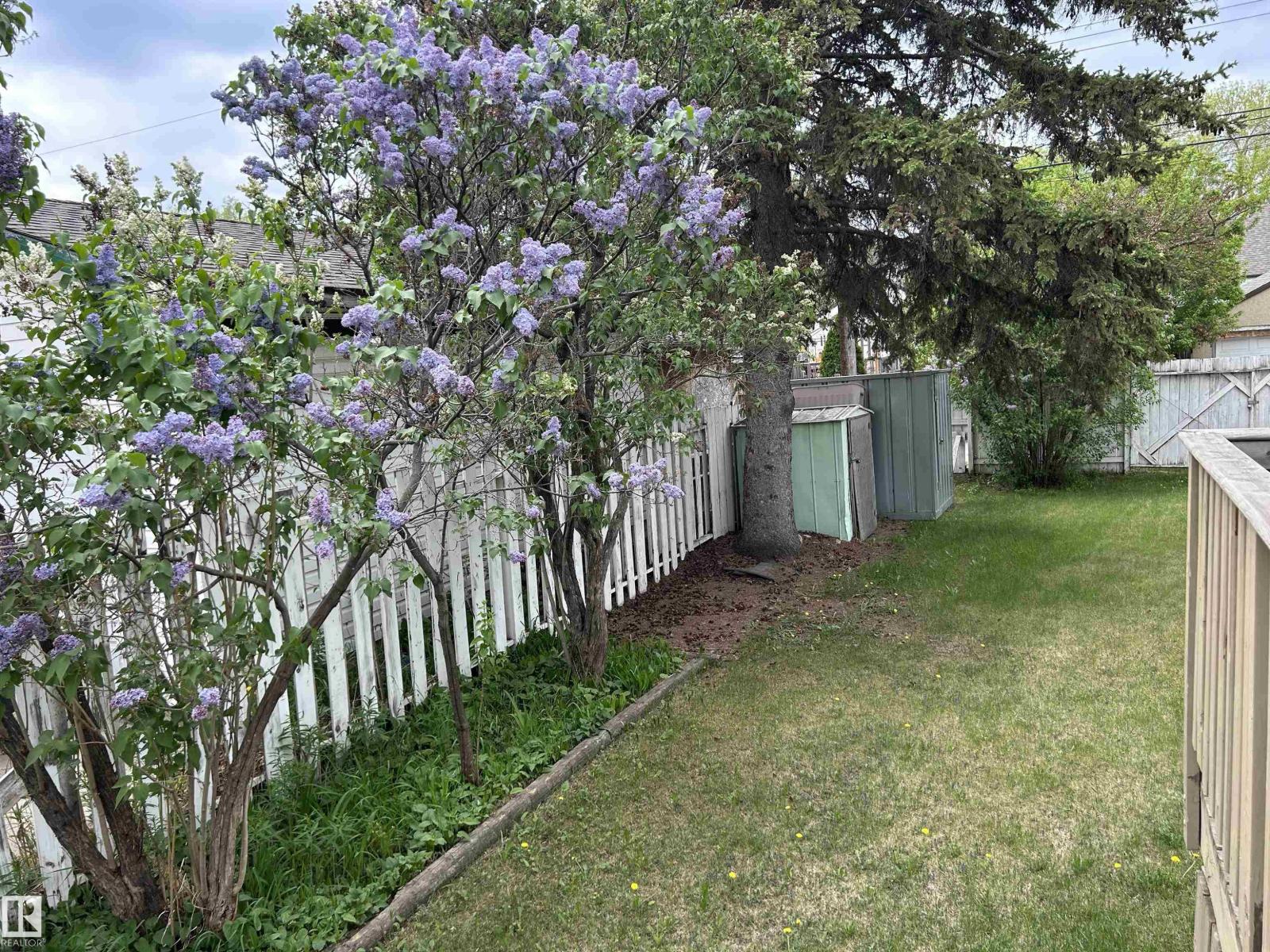 12338 91 ST NW - 20