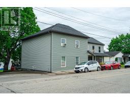 154-156 Freelton Road, Hamilton, ON L8B0Z5 Photo 11