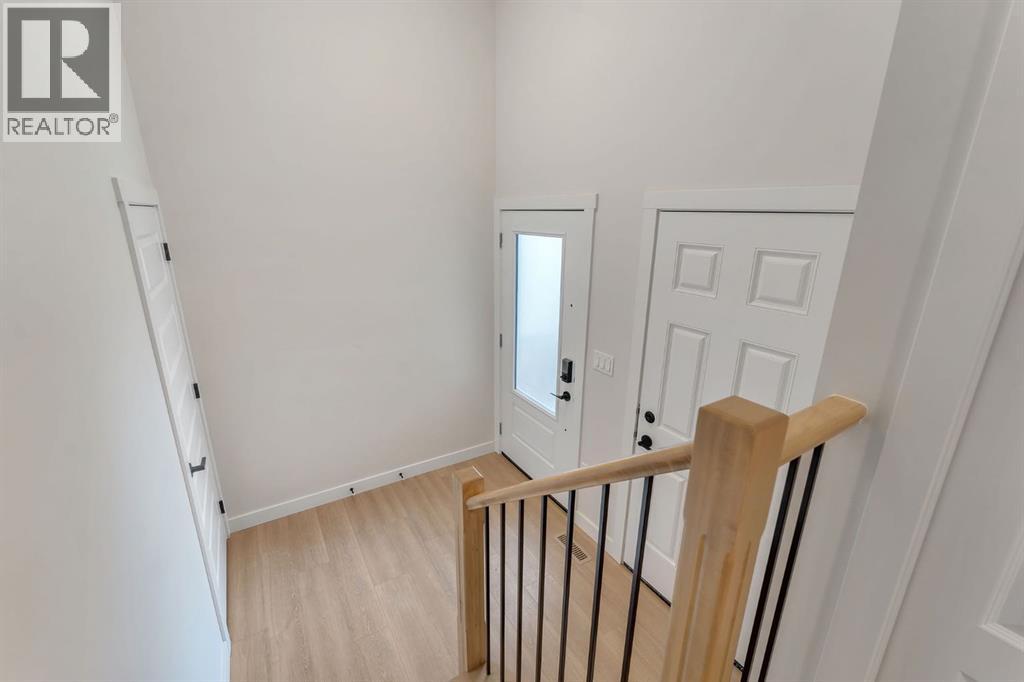 445 Lewiston Landing NE - photo 3