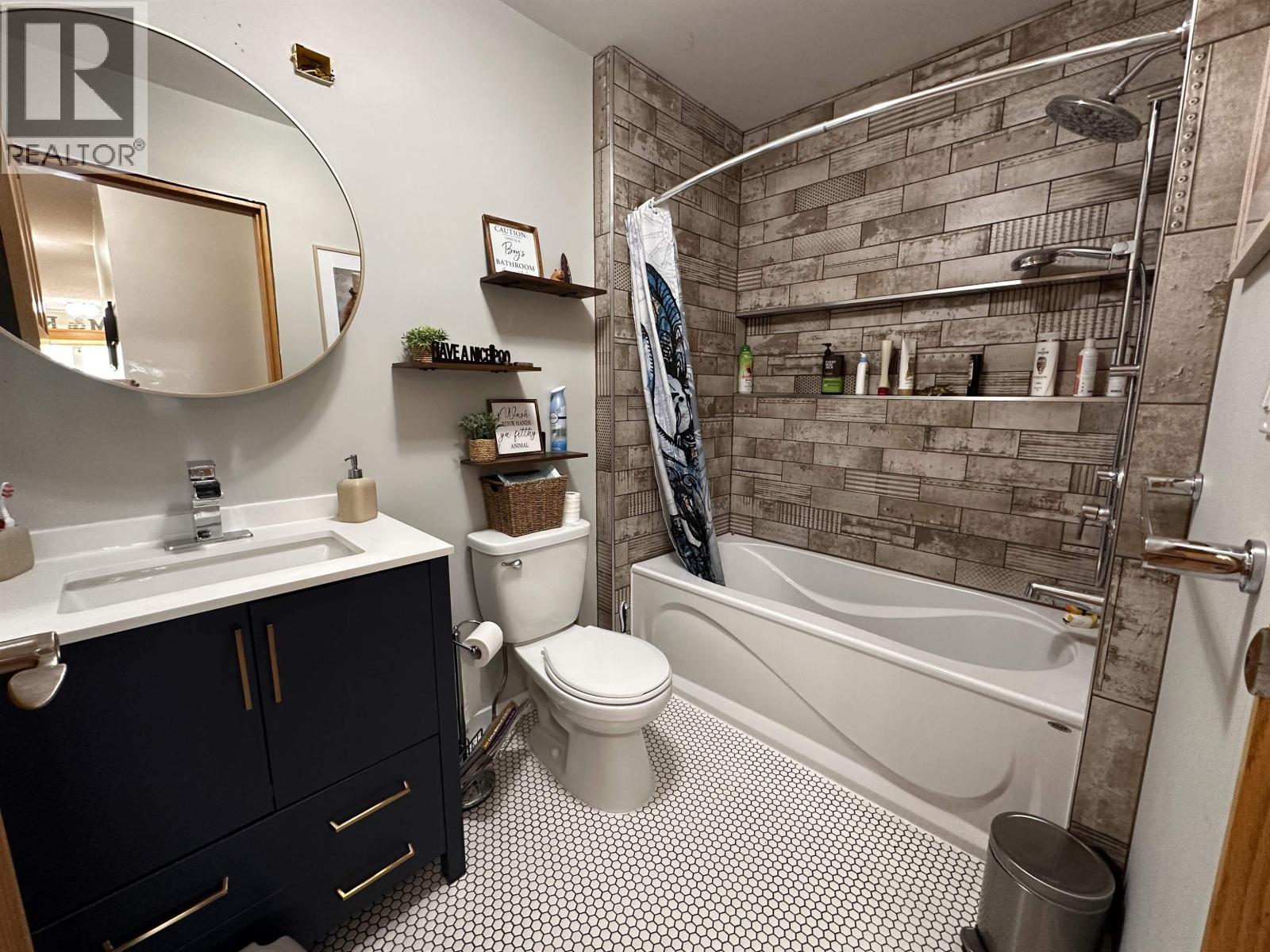 5512 MINNAKER CRESCENT - 20