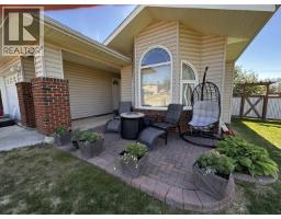 5512 Minnaker Crescent, Fort Nelson, BC V0C1R0 Photo 27