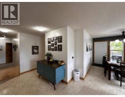 5512 Minnaker Crescent, Fort Nelson, BC V0C1R0 Photo 9