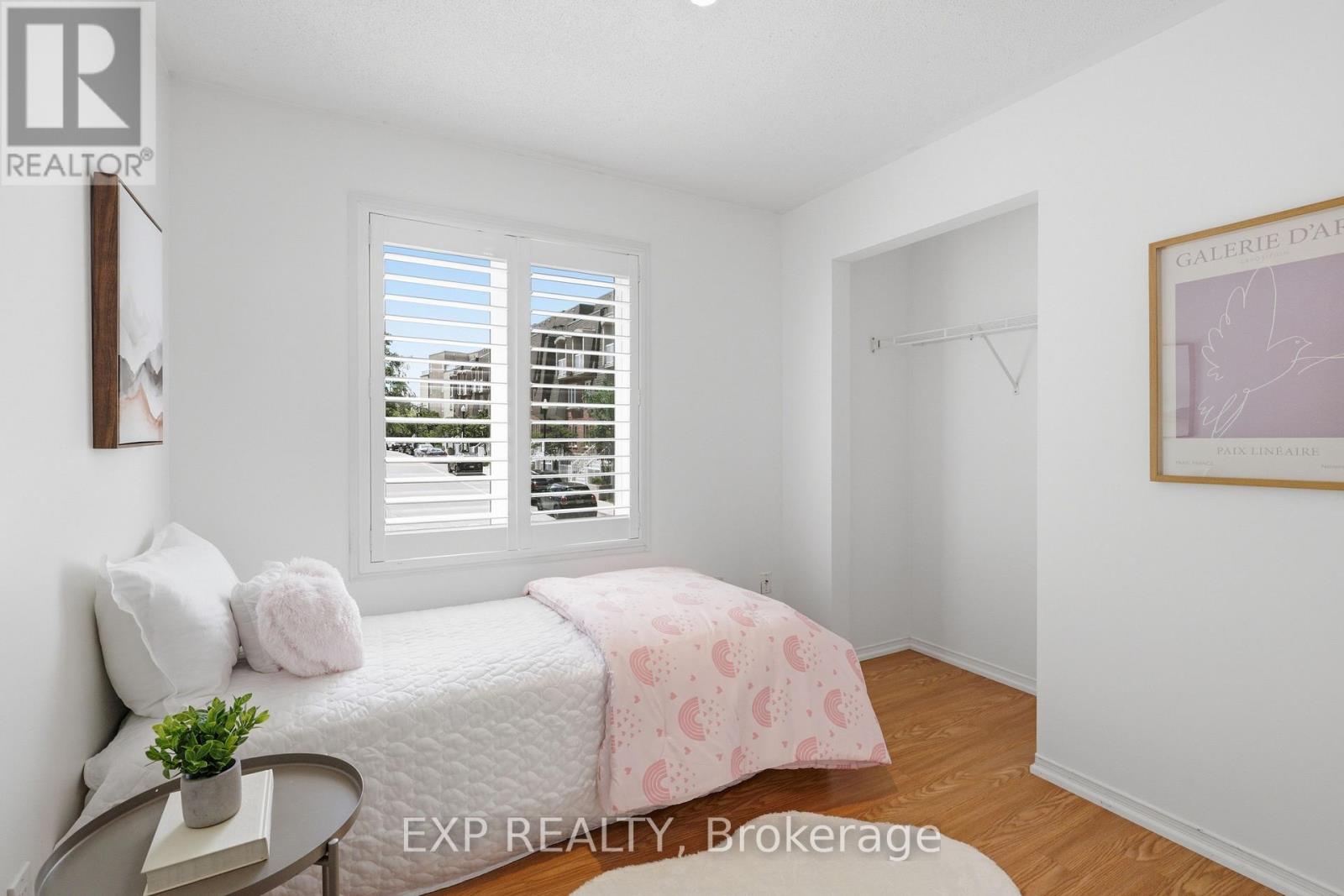 #29 31 FOUNDRY AVENUE - 14