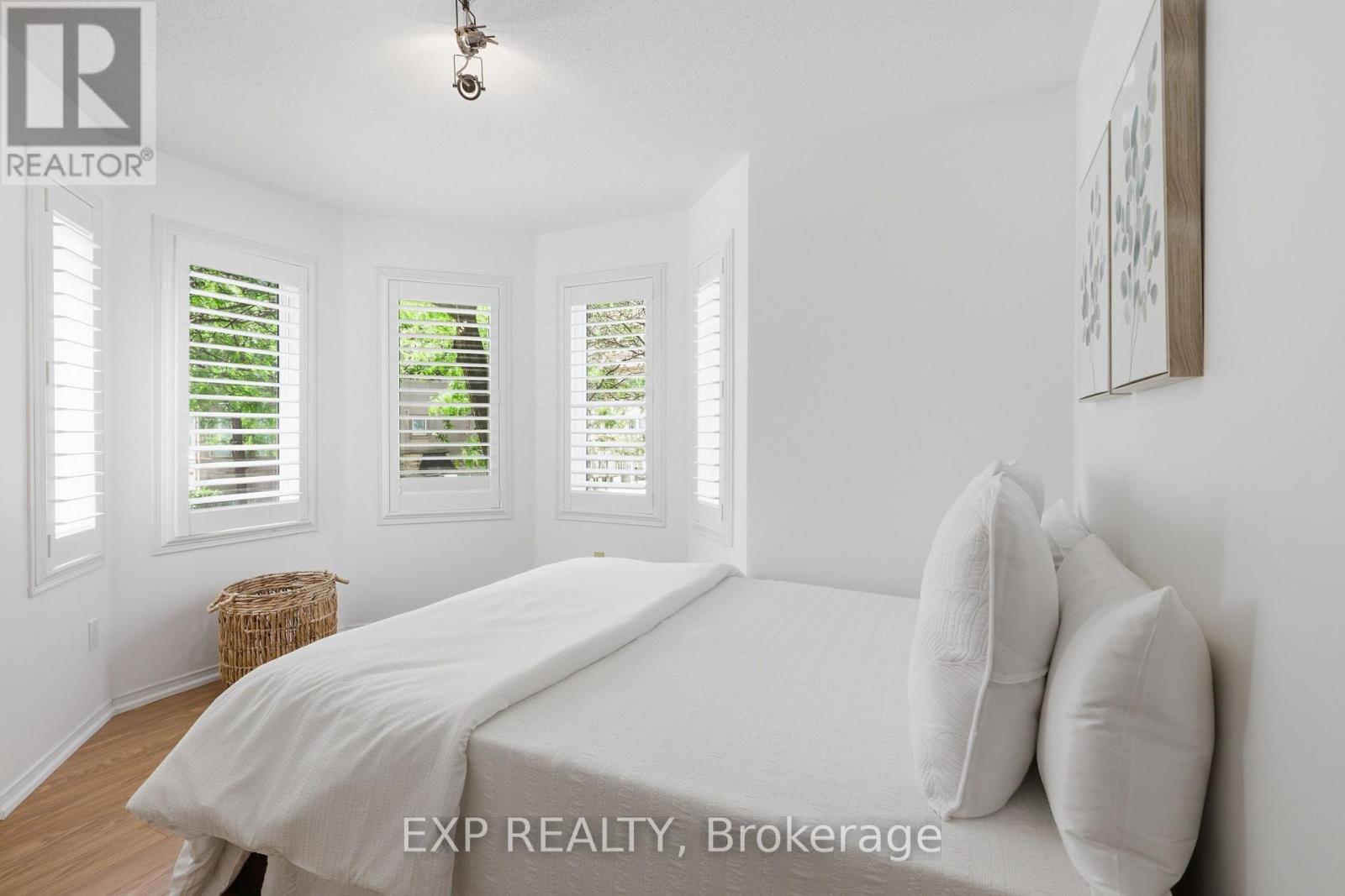 #29 31 FOUNDRY AVENUE - 16