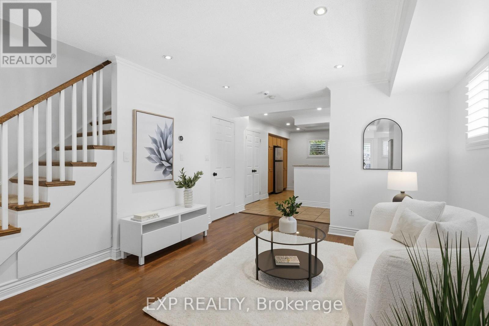 #29 31 FOUNDRY AVENUE - 4
