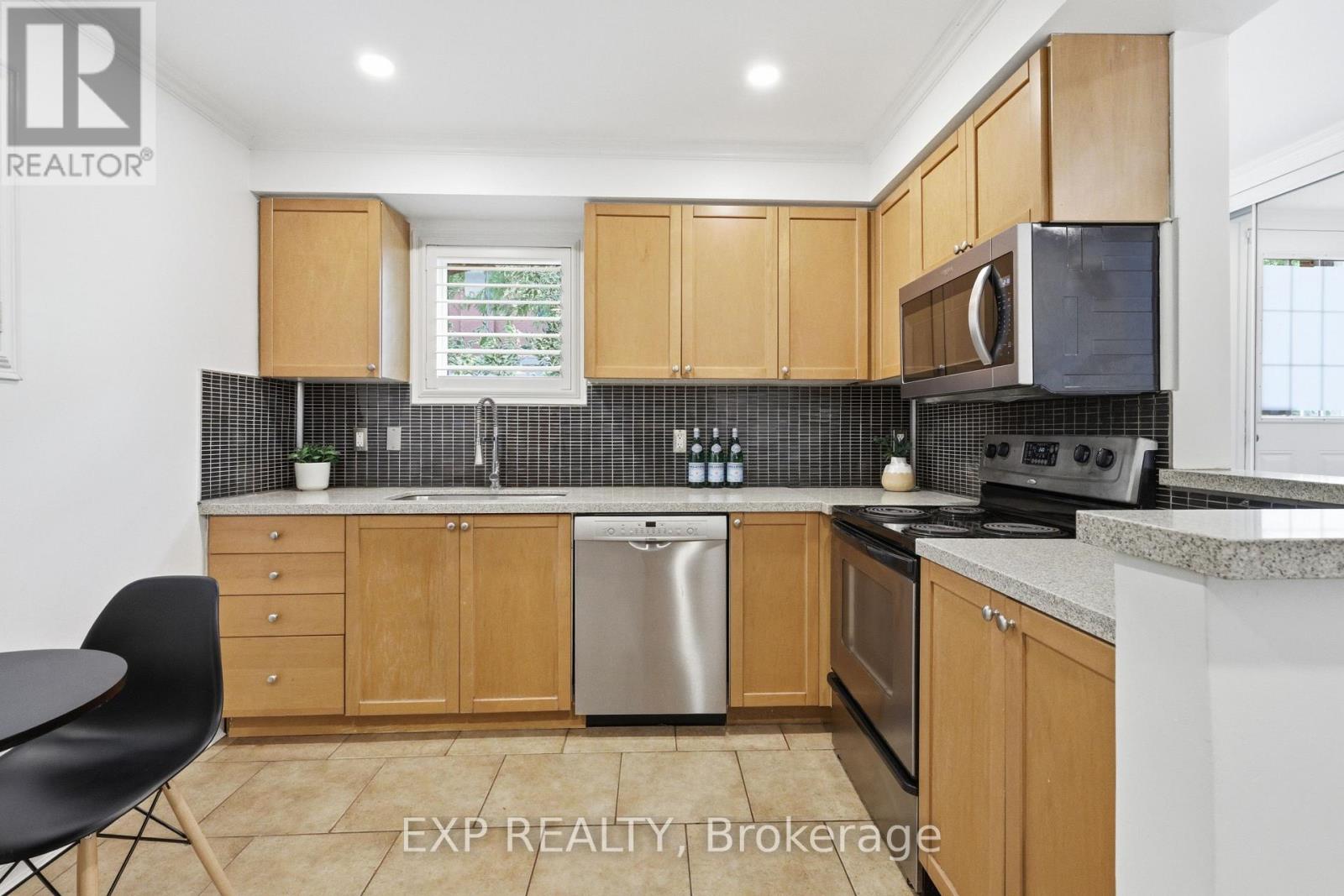#29 31 FOUNDRY AVENUE - 5