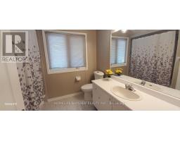 137 Widdifield Avenue, Newmarket, ON L3X1Z3 Photo 36