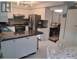 137 Widdifield Avenue, Newmarket, ON L3X1Z3 Photo 14
