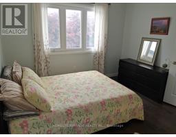 137 Widdifield Avenue, Newmarket, ON L3X1Z3 Photo 32