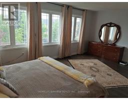 137 Widdifield Avenue, Newmarket, ON L3X1Z3 Photo 23