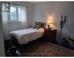 137 Widdifield Avenue, Newmarket, ON L3X1Z3 Photo 33