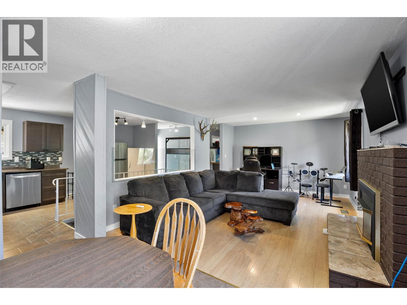 1223 Highridge Drive - 14