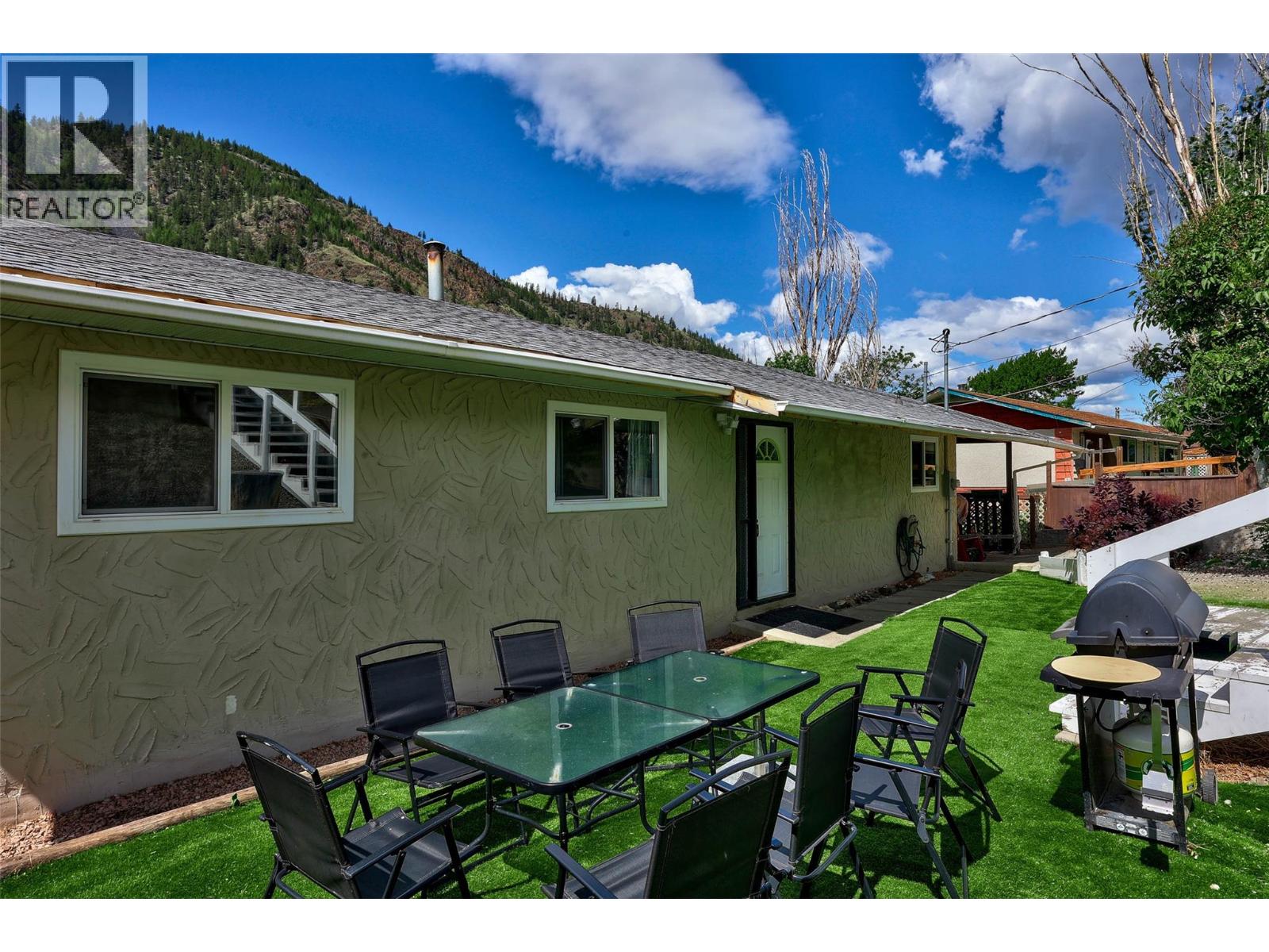 1223 Highridge Drive - 2