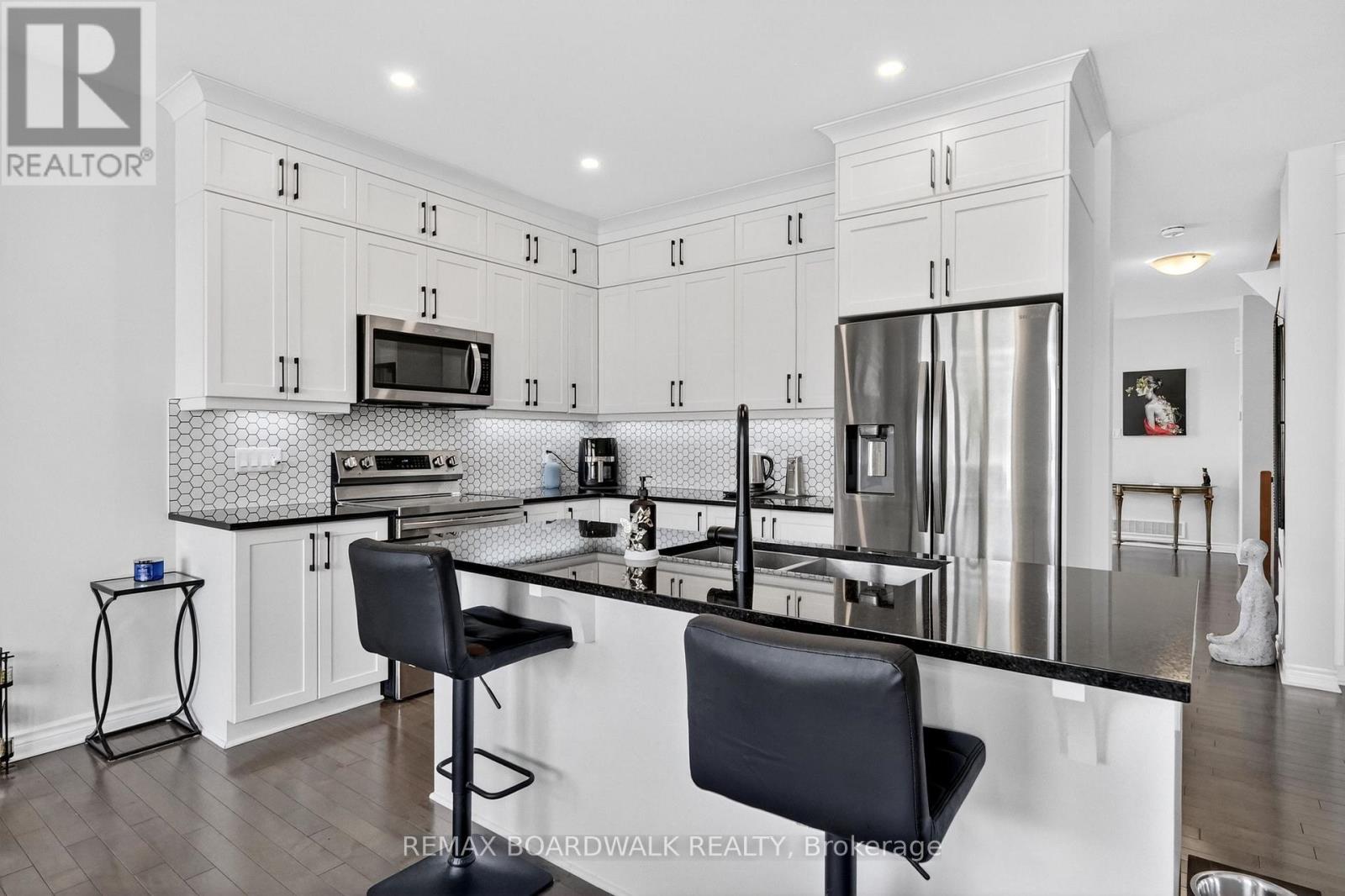 2 DUNCANVILLE STREET - 10