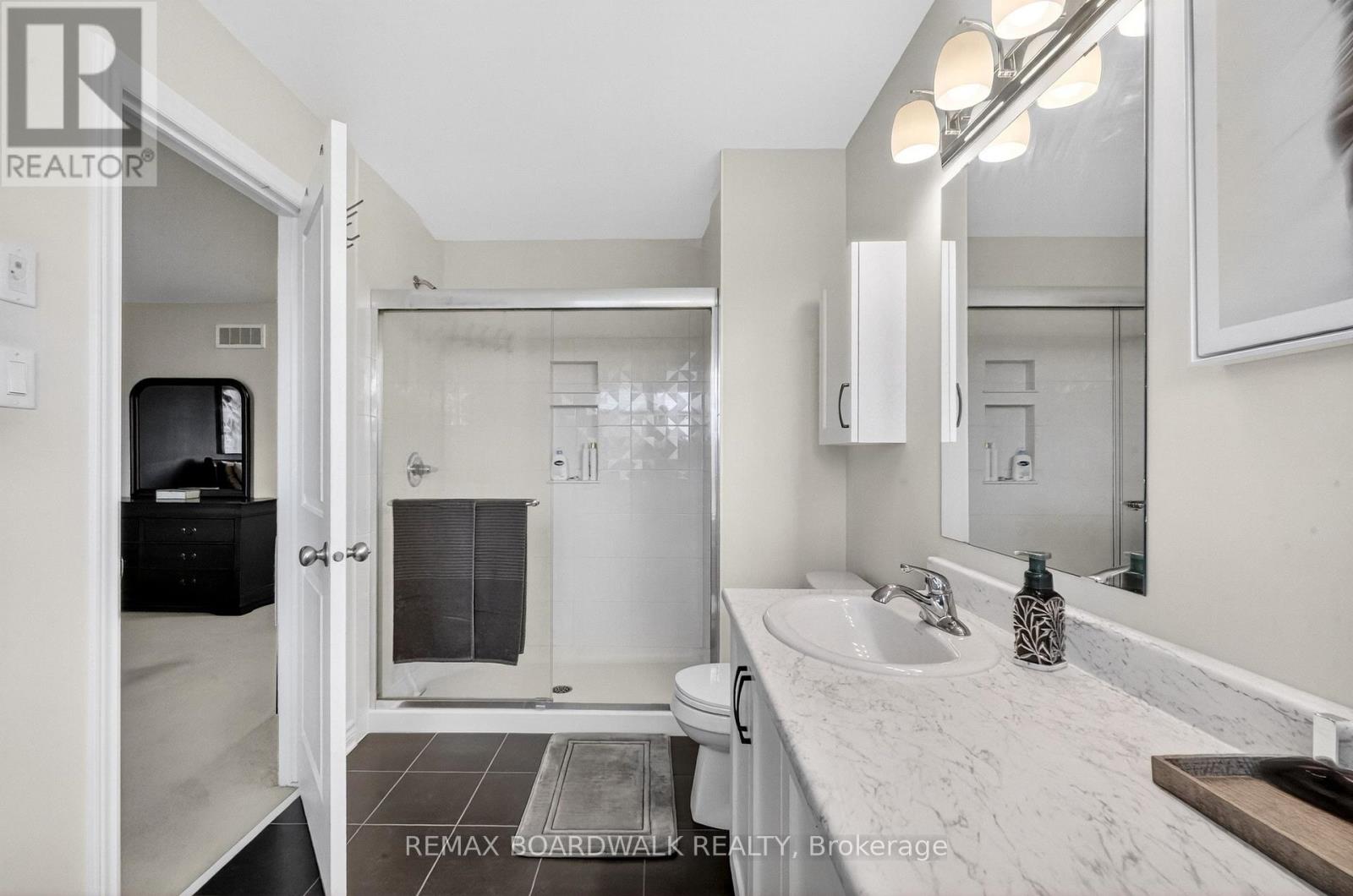 2 DUNCANVILLE STREET - 22