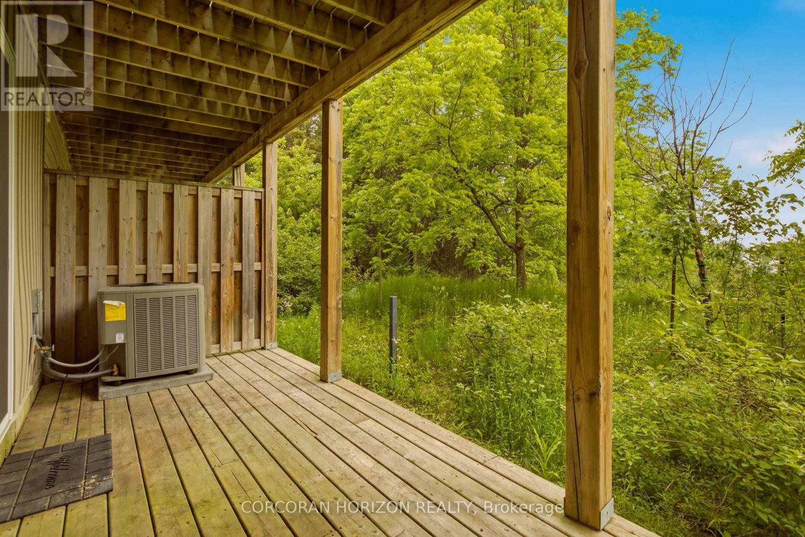 #14 1180 COUNTRYSTONE DRIVE - 22