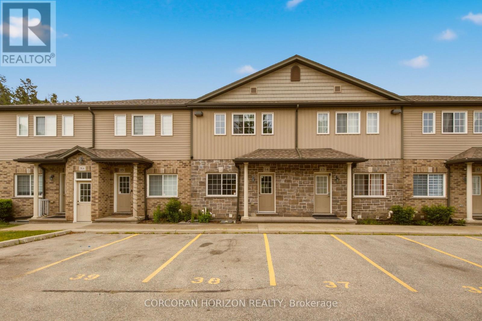 #14 1180 COUNTRYSTONE DRIVE - 3