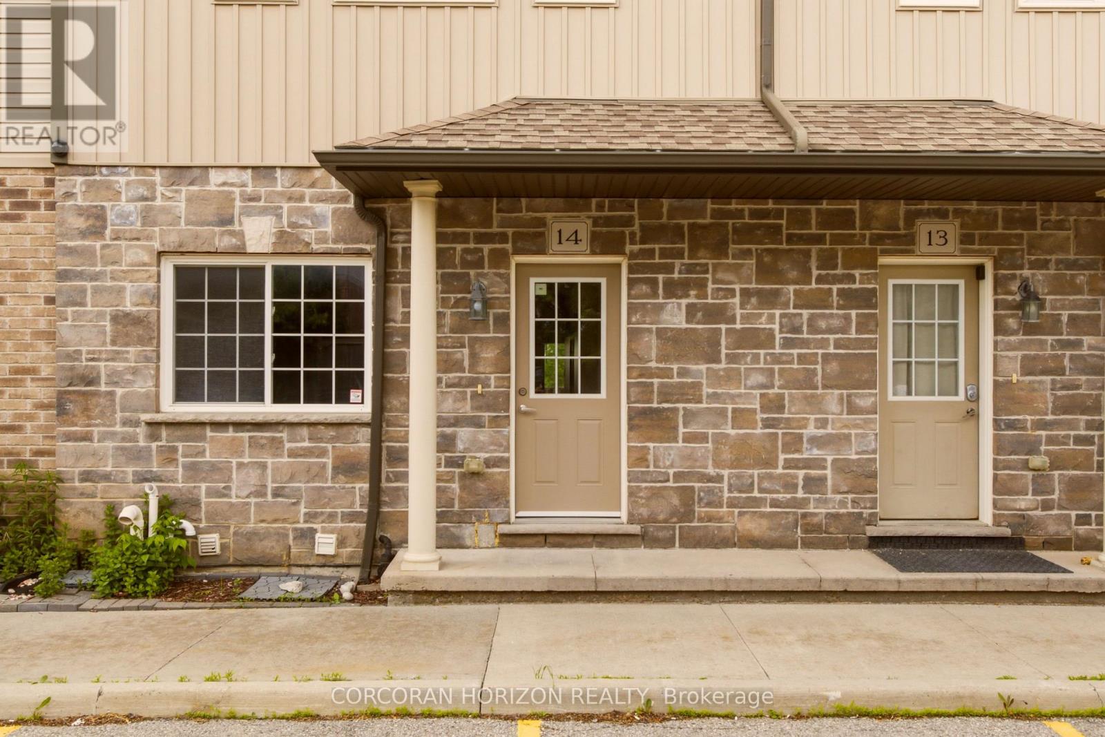 #14 1180 COUNTRYSTONE DRIVE - 4
