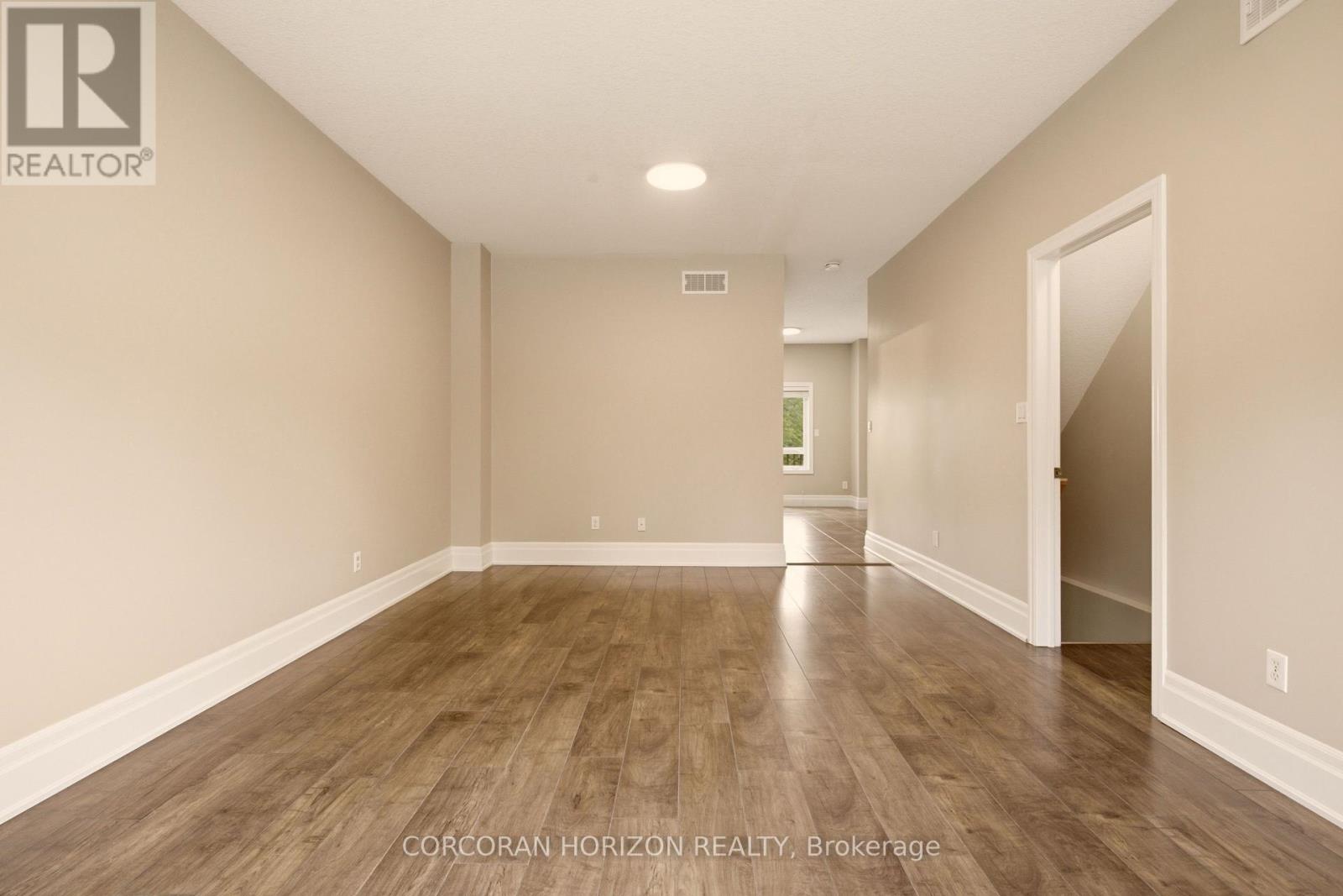 #14 1180 COUNTRYSTONE DRIVE - 6