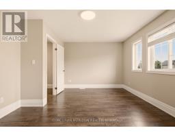 14 - 1180 Countrystone Drive, Kitchener, ON N2N0B9 Photo 17