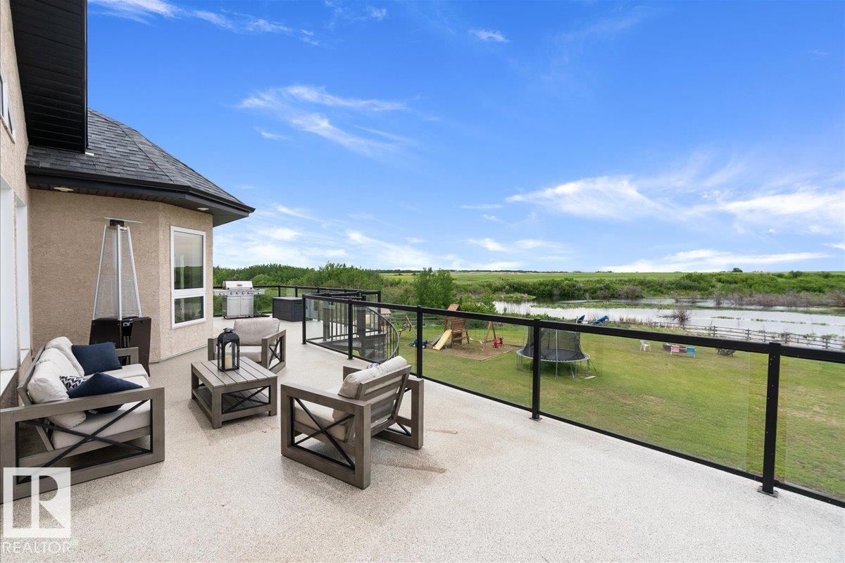 18407 TWP RD 500 - 52