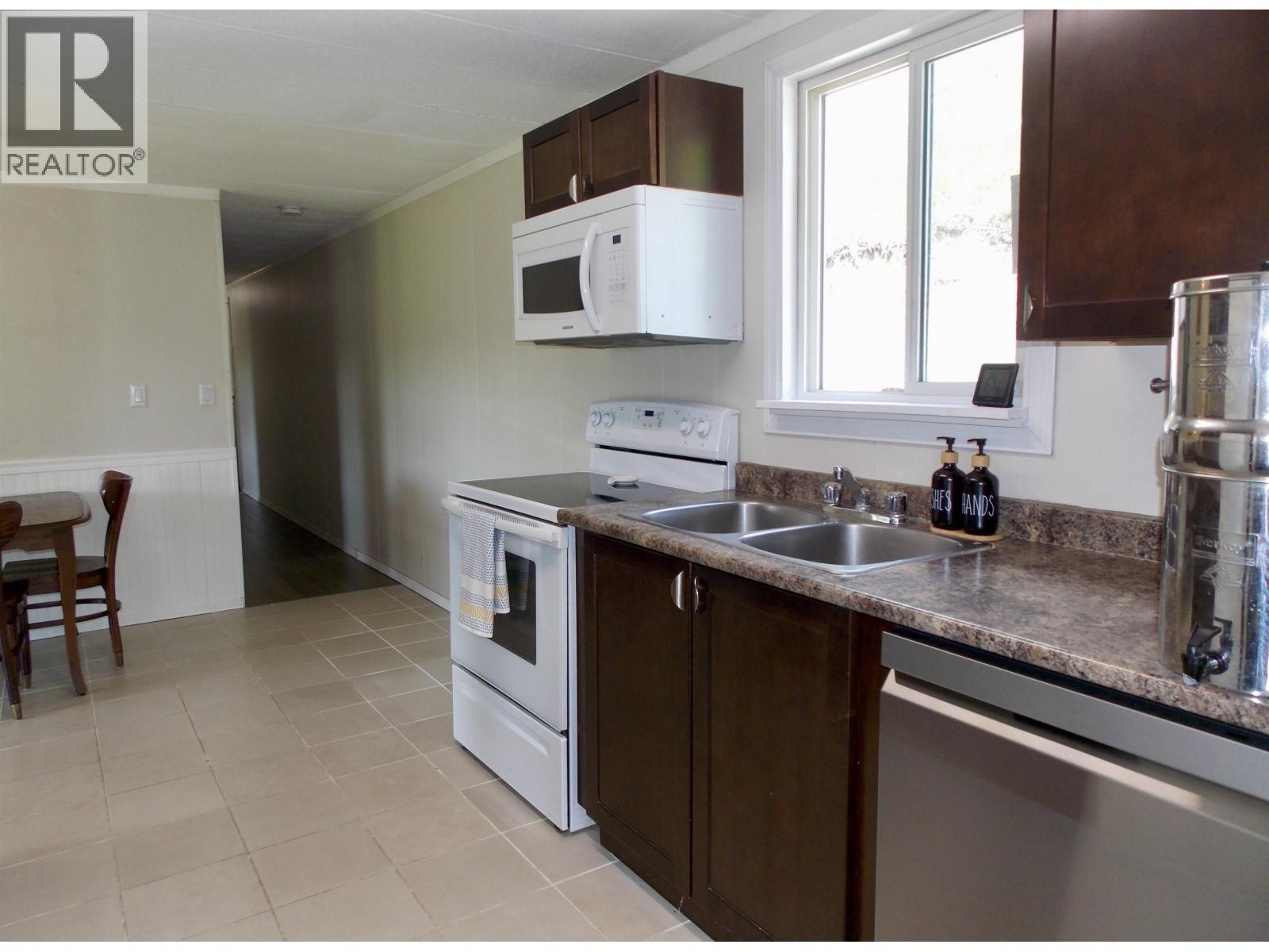 2359 CHIMNEY LAKE ROAD - 10