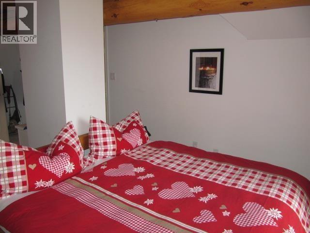 4768 TELQUA DRIVE - 22