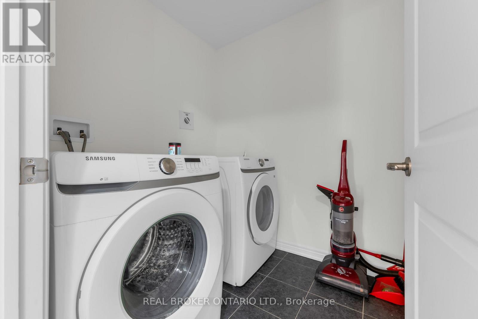 123 SYCAMORE STREET - 22