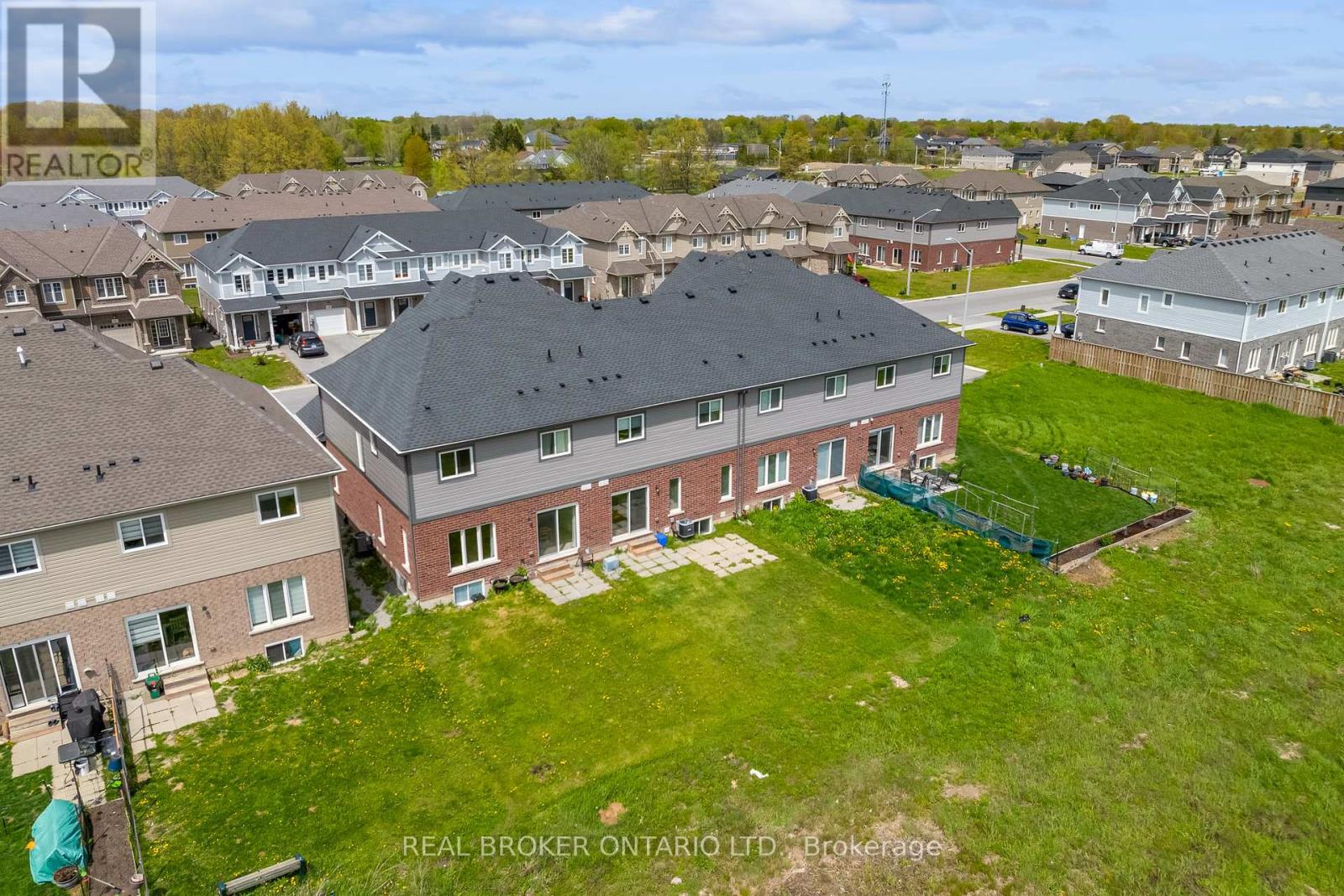 123 SYCAMORE STREET - 4
