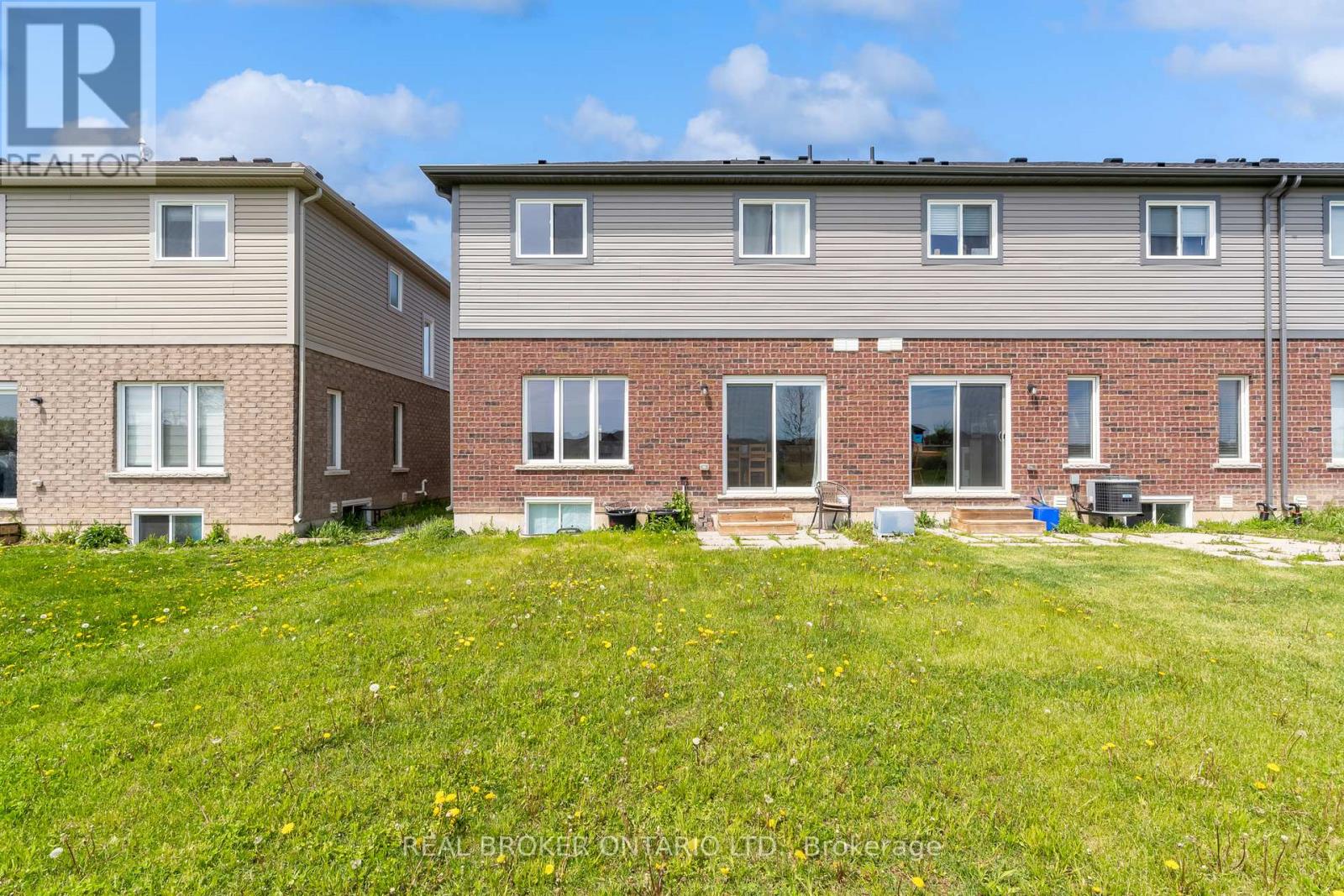 123 SYCAMORE STREET - 38