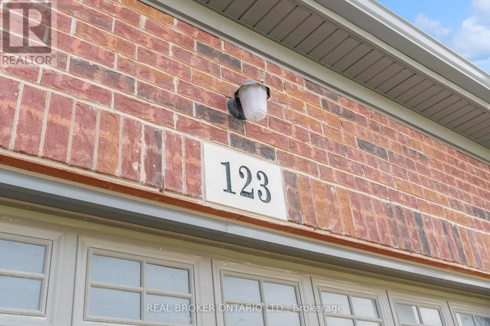 123 SYCAMORE STREET - 39