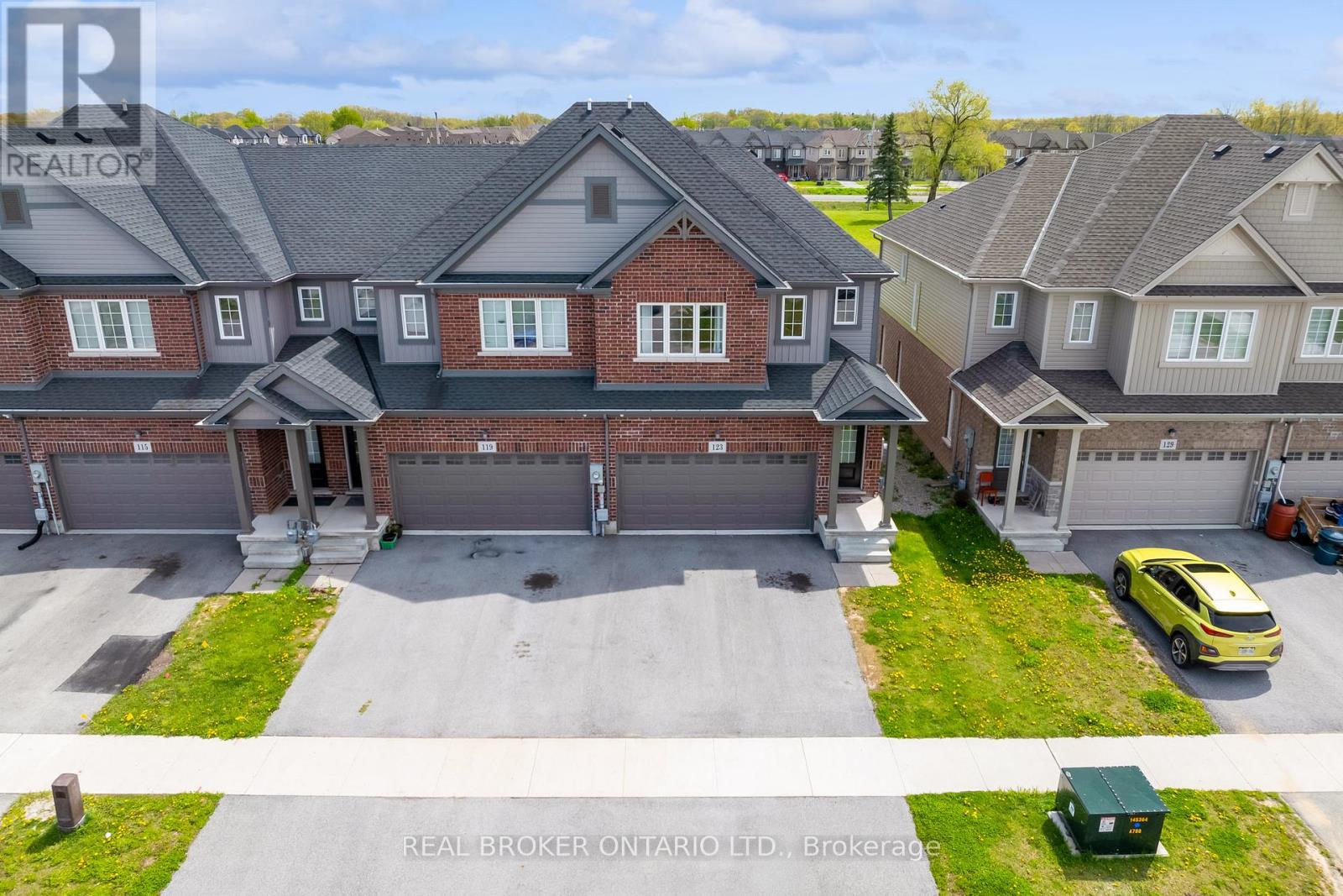123 SYCAMORE STREET - 44
