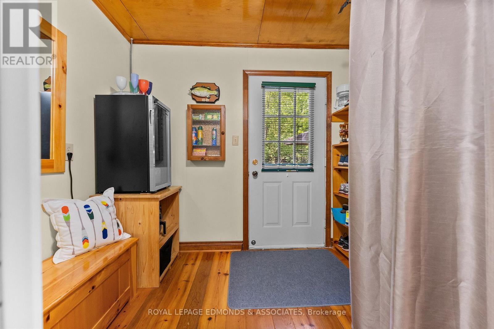 1384A CENTENNIAL LAKE ROAD - 19