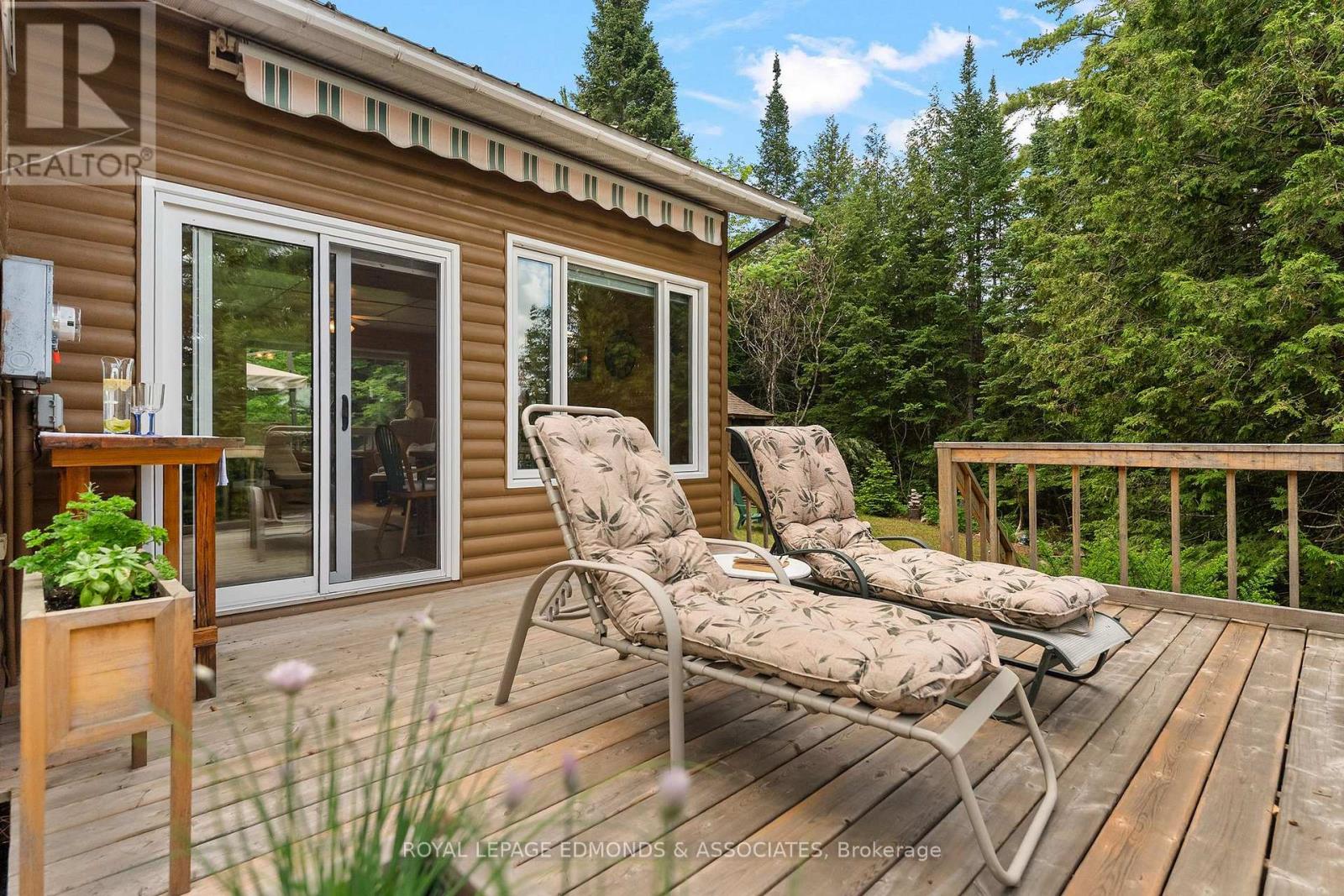 1384A CENTENNIAL LAKE ROAD - 29