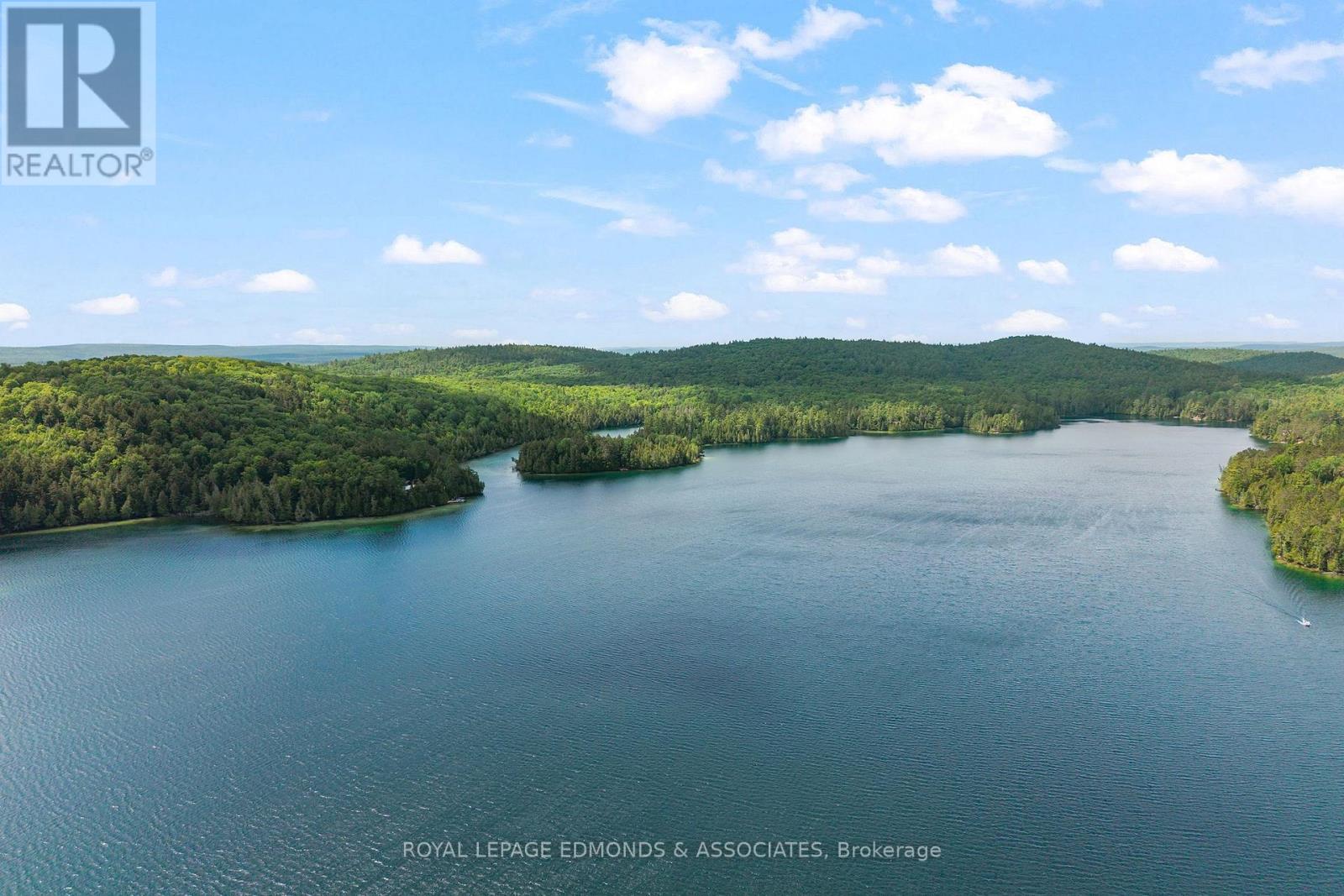 1384A CENTENNIAL LAKE ROAD - 42