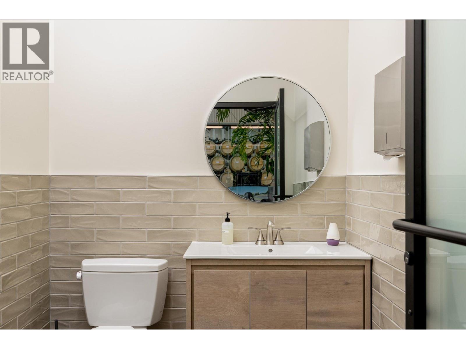 4576 Black Sage Road, Oliver