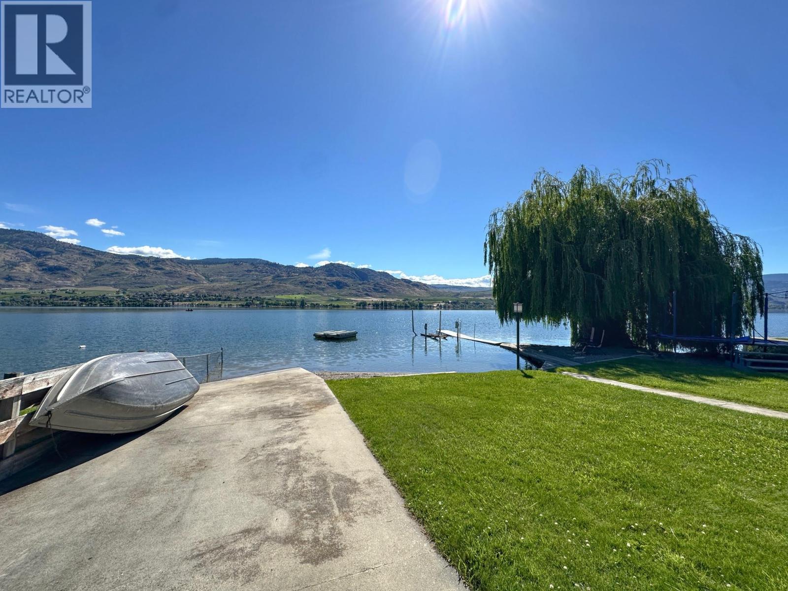 1601 85th Street, Osoyoos