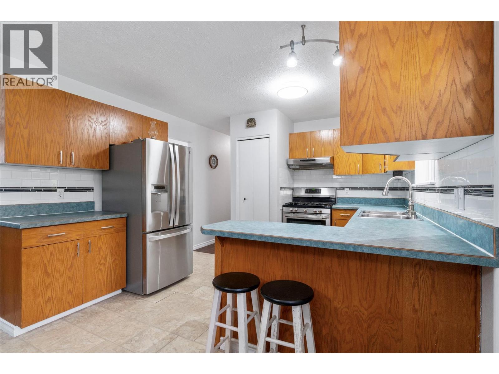  4750 71 Avenue Northeast, Salmon Arm
