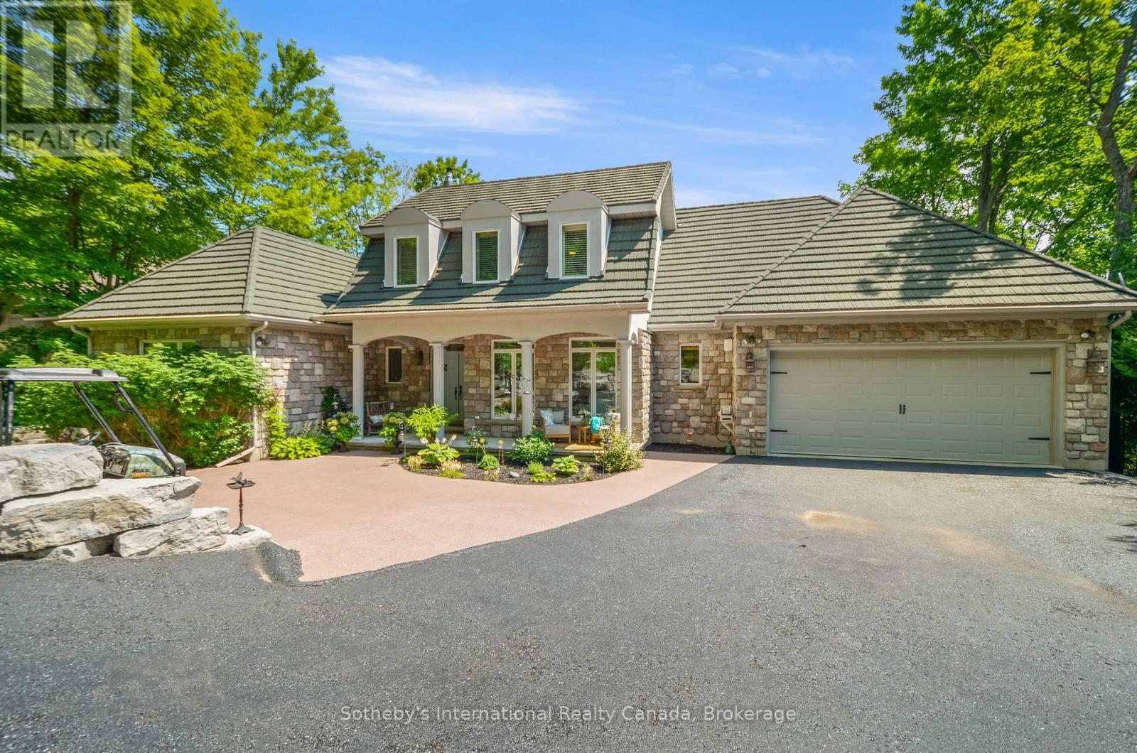 29 MCARTHUR DRIVE - Image 40