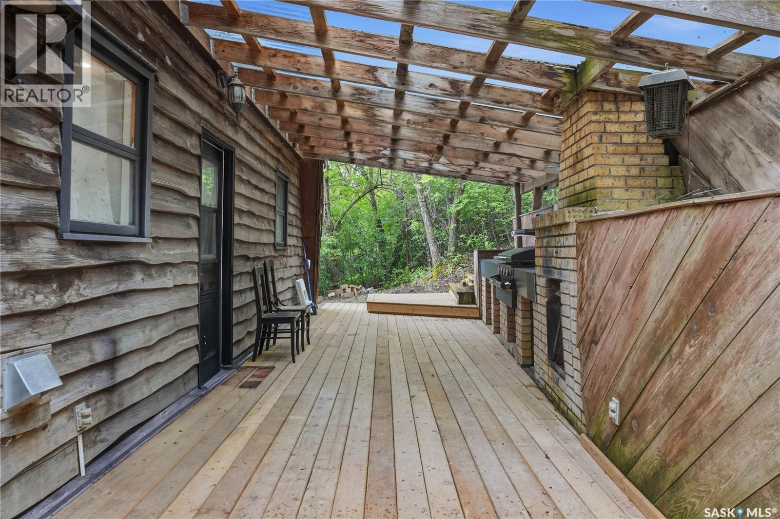101 Centennial AVENUE - 10