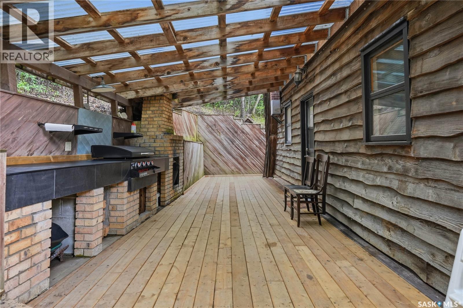 101 Centennial AVENUE - 16