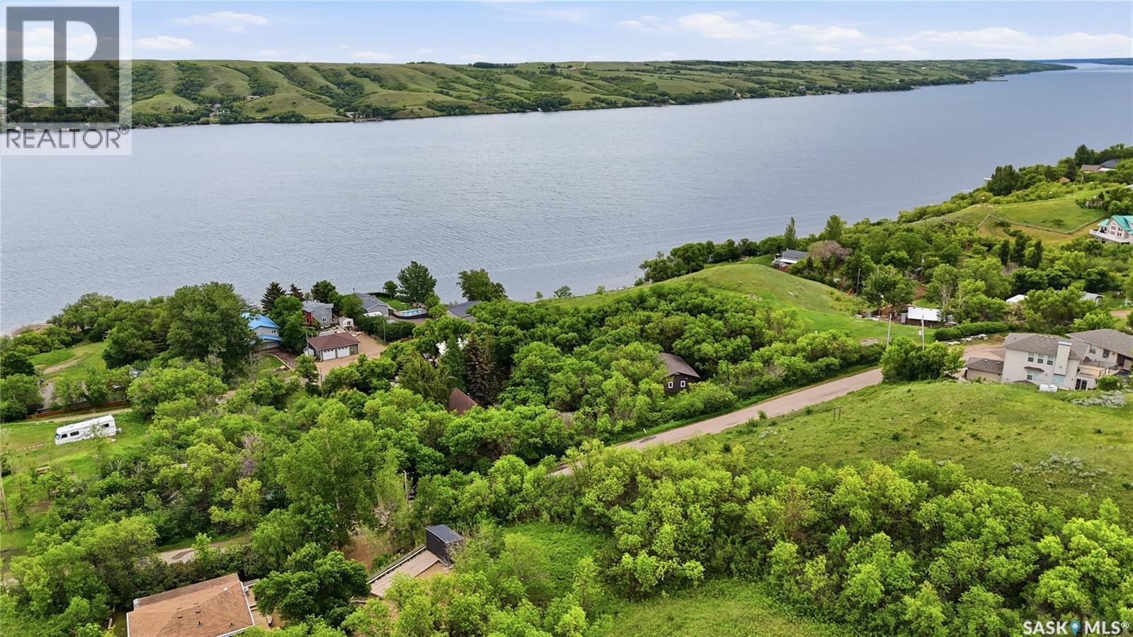 101 Centennial AVENUE - 50