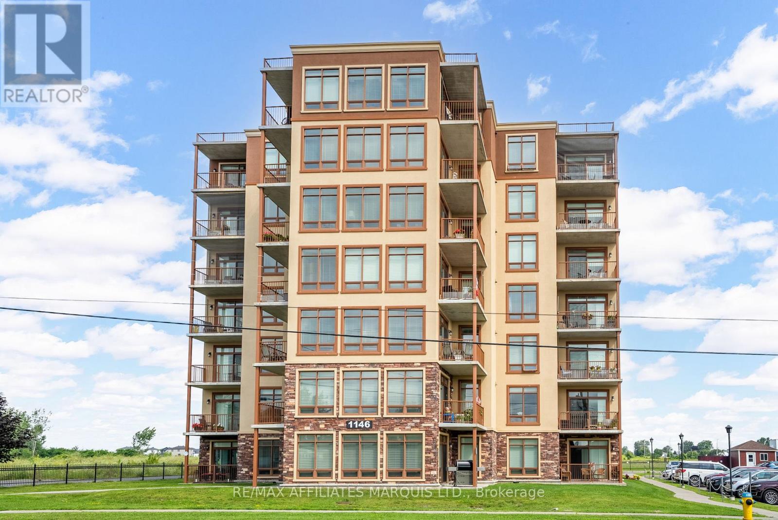 #104 1146 MONTREAL ROAD - 1